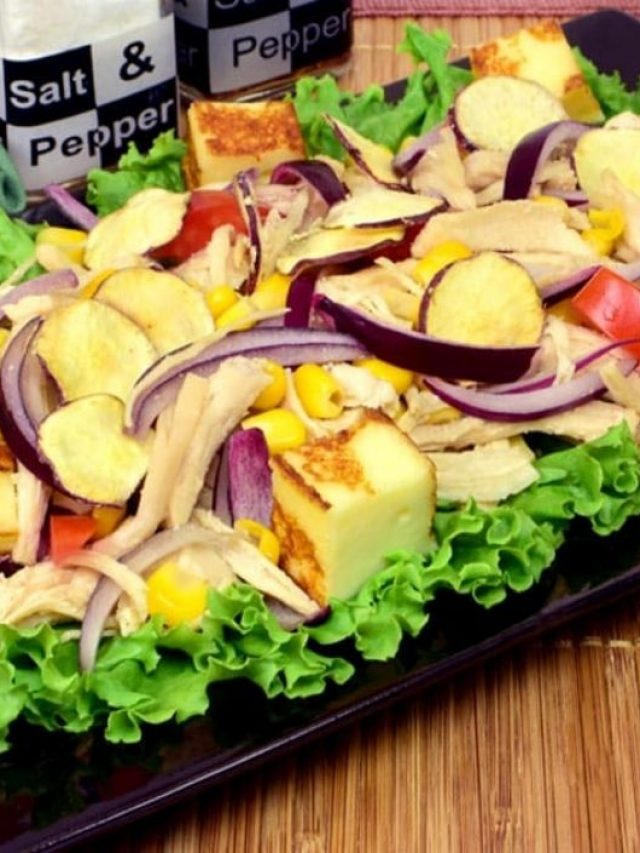 Salada de chips de batata-doce